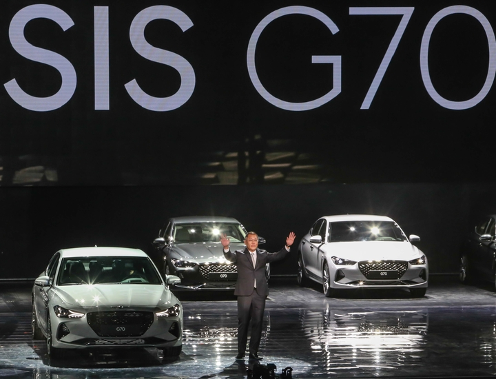 제네시스, 세단 라인업 완성… 첫 독자 모델 G70 성공 여부 '주목'