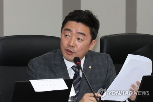 민주당 “한국당 새 원내지도부, 상생 협치 국회 만들자”