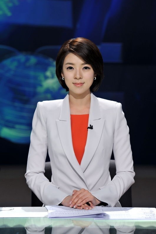 MBC ‘뉴스데스크’ 하차 배현진 아나운서, 편집부로 정상 출근
