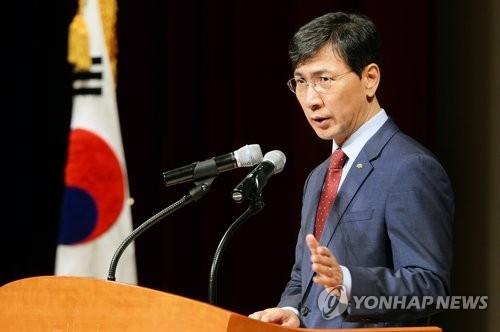 ‘성폭행 의혹’ 안희정, 8일 기자회견…