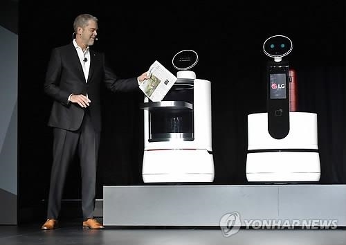 LG전자, 산업용 로봇업체 로보스타 지분 20% 취득… 로봇 기술 적극 활용