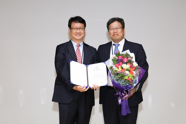 [경남명의] 삼성창원병원 신경외과 김영준 교수, 대한뇌종양학회 최우수 논문상 수상