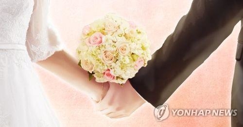 결혼은 필수? 서울 미혼女 2.9%만 