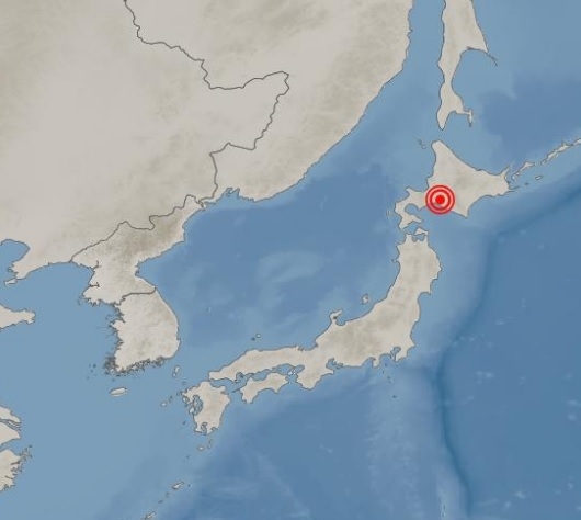 일본 홋카이도 5.7 지진…모든 구간 전철 중단