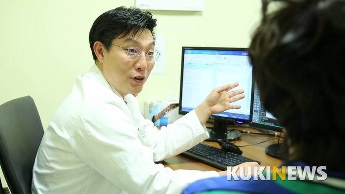 [글로벌명의 명클리닉] 대장암 수술 전문 이윤석 서울성모병원 외과 교수