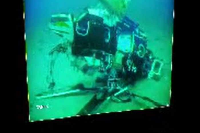 해저에 추락한 소방헬기 기체 모습