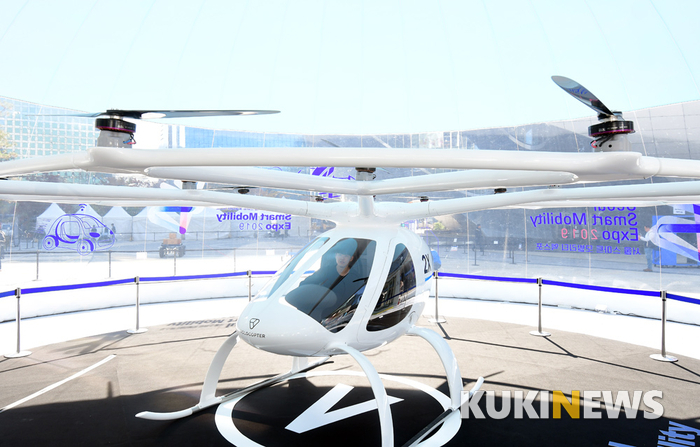 미래의 교통수단 '유인드론 볼로콥터'