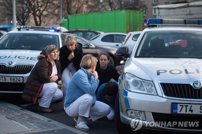 체코 병원서 총격 사건, 6명 사망…