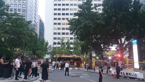 서울 종로구 빌딩 지하 음식점서 불…인명피해 없어