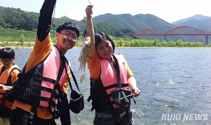 [여행&레저] 우리 전통낚시 즐기다 보면 “더위는 저 멀리”   