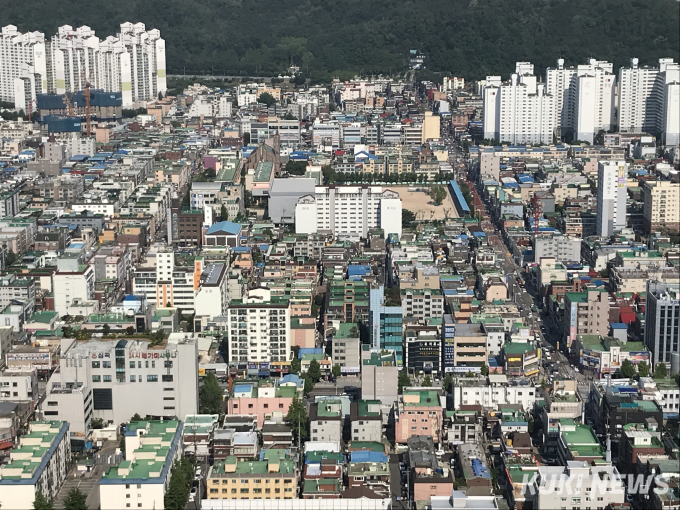 “서울·수도권 아파트 매매·전세값 상승폭 둔화”