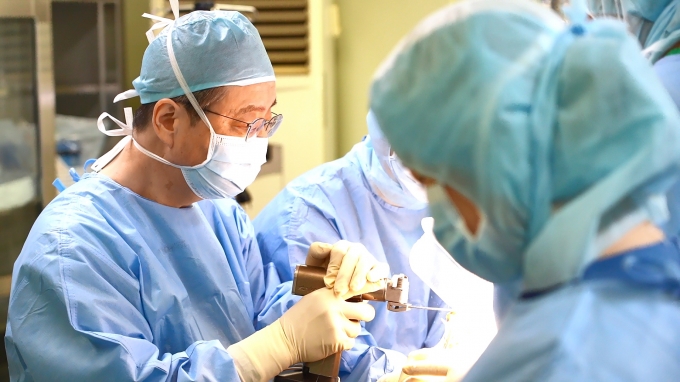 연세사랑병원, 차세대 개인맞춤 3D인공관절 수술 1만500례 돌파 