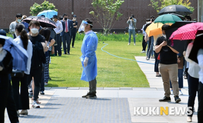 병원·교회·학교 등서 집단감염 지속… 세브란스병원 관련 확진 50명