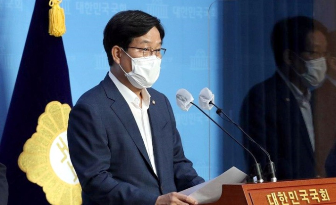 與 정치개혁 선봉장 신동근, 선거부정 의혹 휩싸여