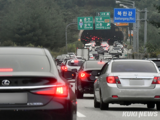 추석 연휴 마지막 날, '귀경 눈치게임' 성공 시간대는?