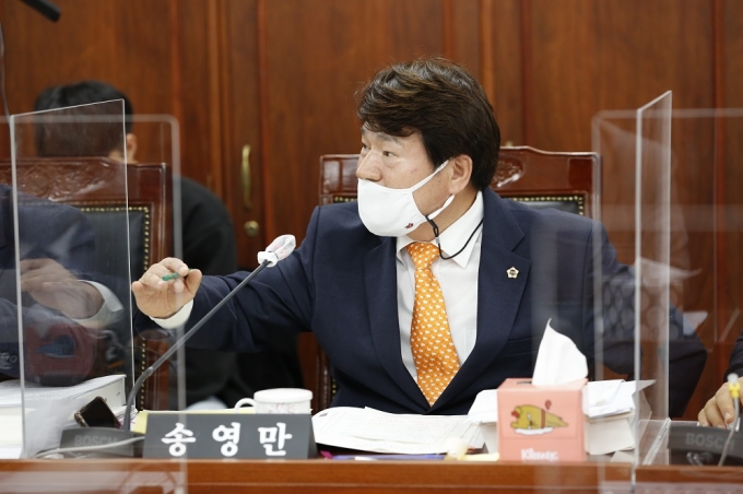 송영만 경기도의원, GH의 시공사 봐주기식 공사기간 연장 질타 