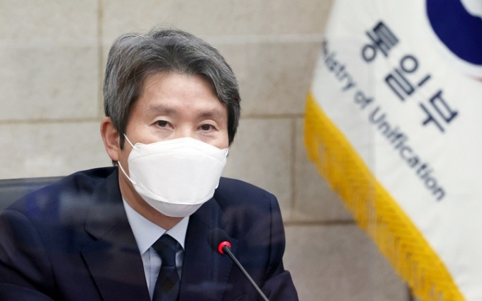 ‘코로나 백신공유’ 이인영, 연이은 북한 ‘짝사랑’ 발언 논란