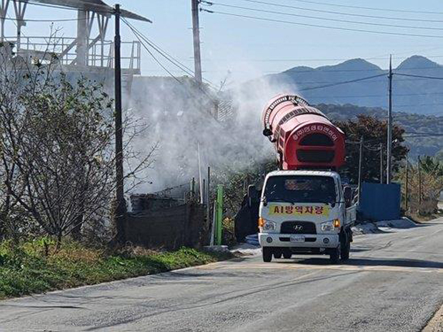 전북 오리농장 고병원성 AI 의심…전국 일시이동중지 명령