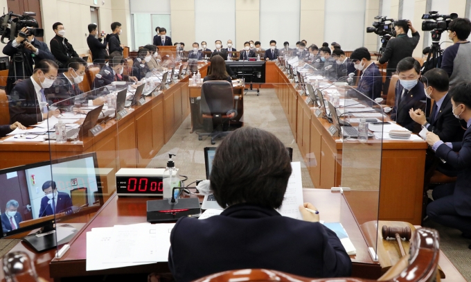 국회 행안위, ’경찰법 전부개정안‘ 재논의… 여아, 국수본 설치서 이견 