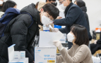 고3 수험생도 코로나 확진…계속되는 '학교·학원' 집단감염