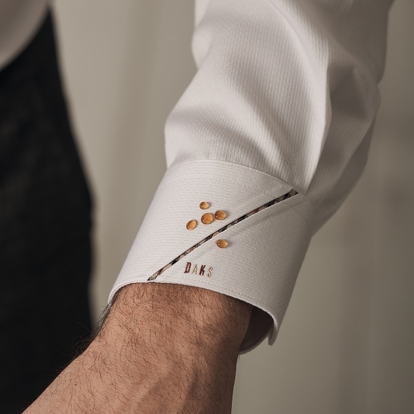 트라이본즈 닥스셔츠, 기능성 라인 ‘초발수 셔츠’ 온라인 전용상품으로 출시