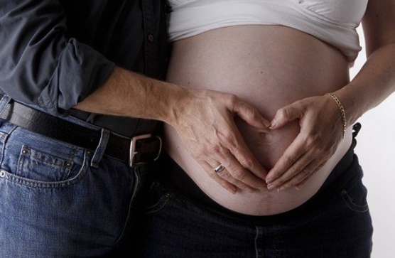 임신 중 '입덧' 당연한 것 아냐…조산 위험, 치주염의 2.88배