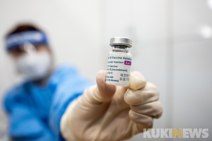 [쿠키포토] 코로나19 백신 접종 시작