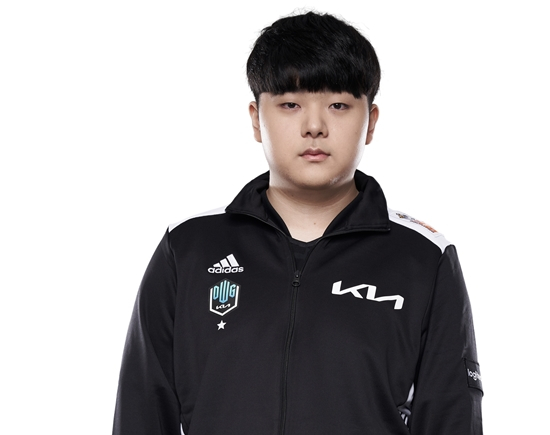 [LCK] 노련한 담원 기아, 빡빡한 운영으로 T1 격파