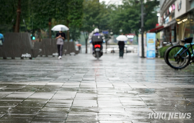 [날씨] ‘우산 챙겨요’… 6일 월요일 전국에 비