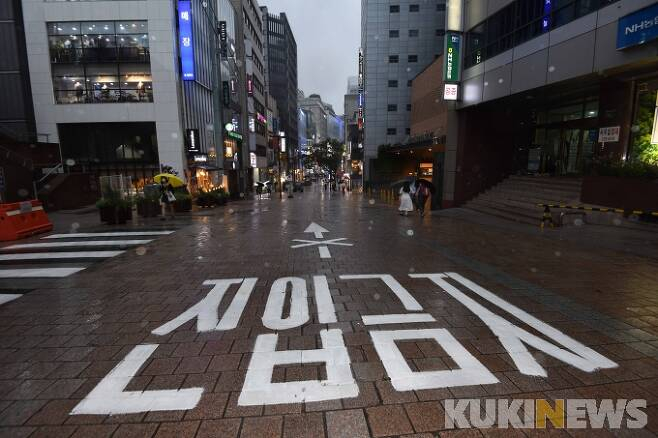 “6개월 매출 56만원에 정신약 복용…희망회복자금 ‘0원’ 말 됩니까” 