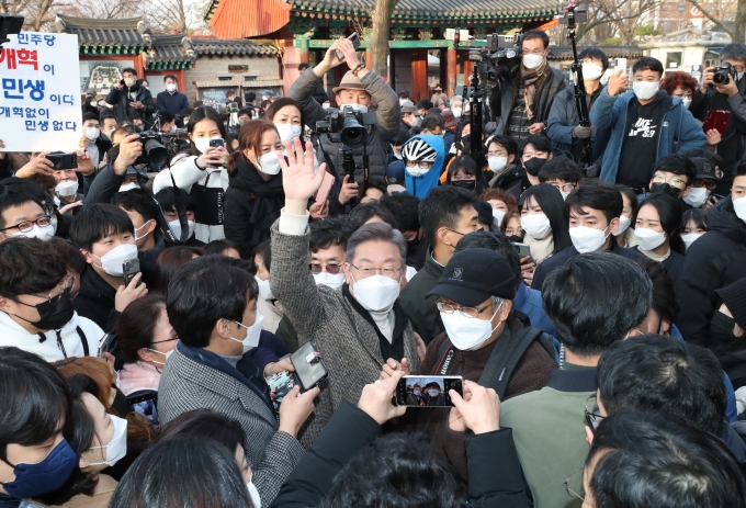 이재명은 ‘전북’ 윤석열은 ‘울산’…대선후보의 행보는