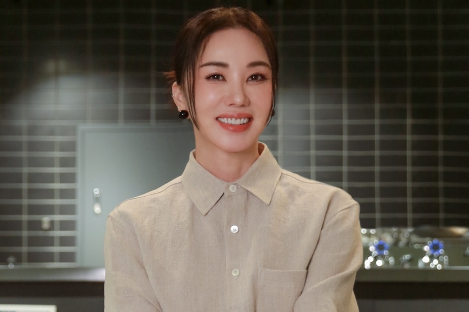 <b>엄정화</b> “어떤 식이든 앞으로 나아가야 한다” [쿠키인터뷰]