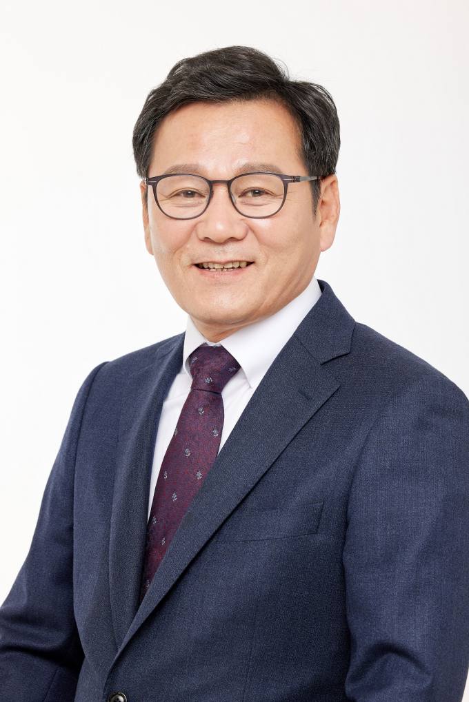 [동정] 김홍규 강릉시장, 도시지역경제 전문가 초청 강연 참석