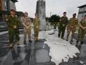 유엔군 한국전쟁 기념비 찾은 유엔사 증원군들 [쿠키포토]