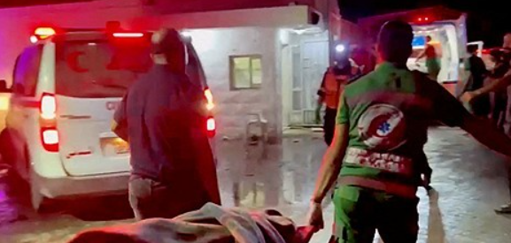 바이든 이스라엘 방문 앞두고…가자지구 병원 공습에 최소 500명 사망