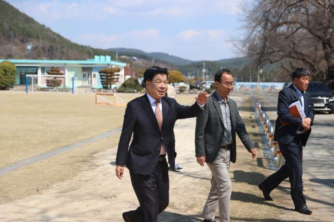 이상근 고성군수 '가야레미콘 공장설립 반대 의견' 관련 주민 간담회 가져