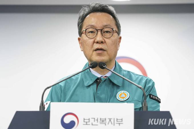 “국민 vs 특권적 의사집단 싸움”…복지차관의 작심 비판