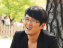 스타들의 염원이 된 여린 남자의 독설…‘왕비호’ 윤형빈 인터뷰