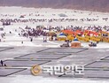 인제 빙어축제장 찾은 많은 인파