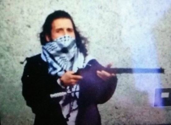 테러리스트 그룹 ISIS가 트위터에 올린 총기난사범 제하프-비보 모습. 캐나다 CBC 등은 사진 속 이 남성이 총기난사범이 맞다고 밝혔다.