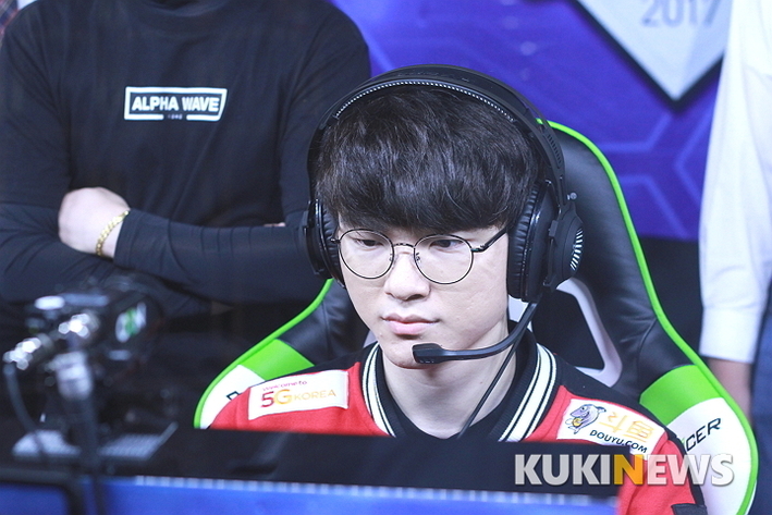 [롤챔스] ‘최악의 슬럼프’ SKT, 꼴찌 MVP에 1대2 패배…4연패