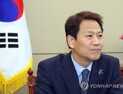임종석 “남북고위급회담 이달 말 추진…北에 공식 제안 예정”