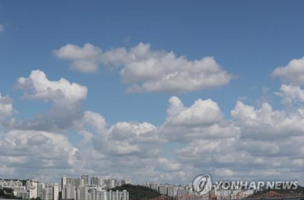 [오늘 날씨] 쾌청한 하루…제주·동해안 오전까지 약한 비