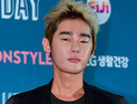 [쿠키영상] ‘악성림프종 투병’ 허지웅 “부기·무기력, 큰 병의 징조라 생각지 못해”…“함께 버티어 나가자”
