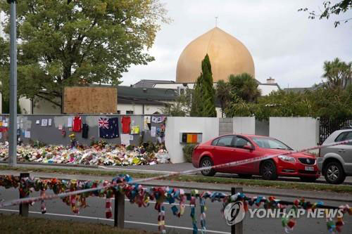 페이스북 뉴질랜드 테러 동영상 1시간 방치…인공지능 무용지물 인정