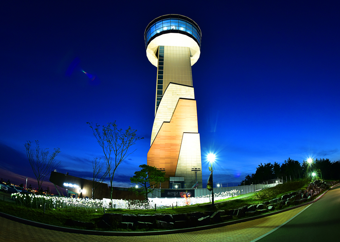 울산대교 전망대 야경 모습. <울산시 제공>
