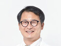 [건강 나침반] 스마트폰과 조기 노안