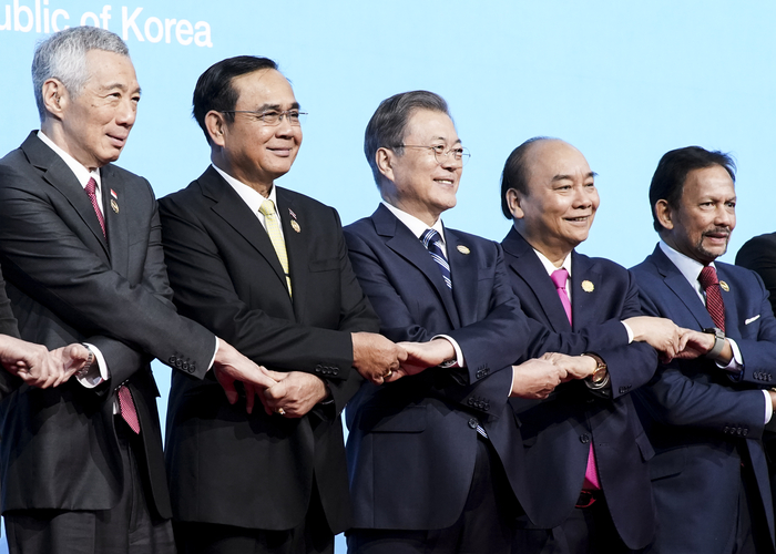 '한국-아세안 특별정상회의' 한자리에 모인 정상들