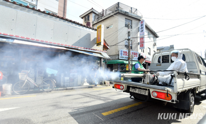 성북구 사랑제일교회 인근 '코로나19 비상'