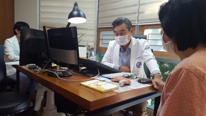 [글로벌 명의 명클리닉] 난치성 위장병 담적증후군 명의 위담한방병원 최서형 박사